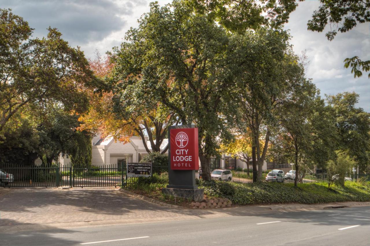 City Lodge Hotel Sandton, Katherine Street Γιοχάνεσμπουργκ Εξωτερικό φωτογραφία