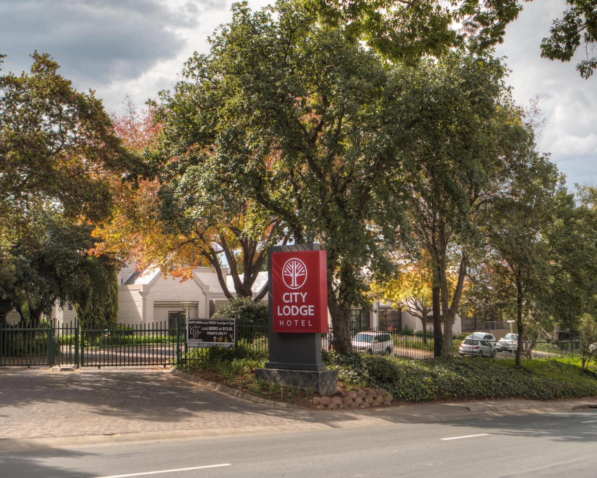 City Lodge Hotel Sandton, Katherine Street Γιοχάνεσμπουργκ Εξωτερικό φωτογραφία