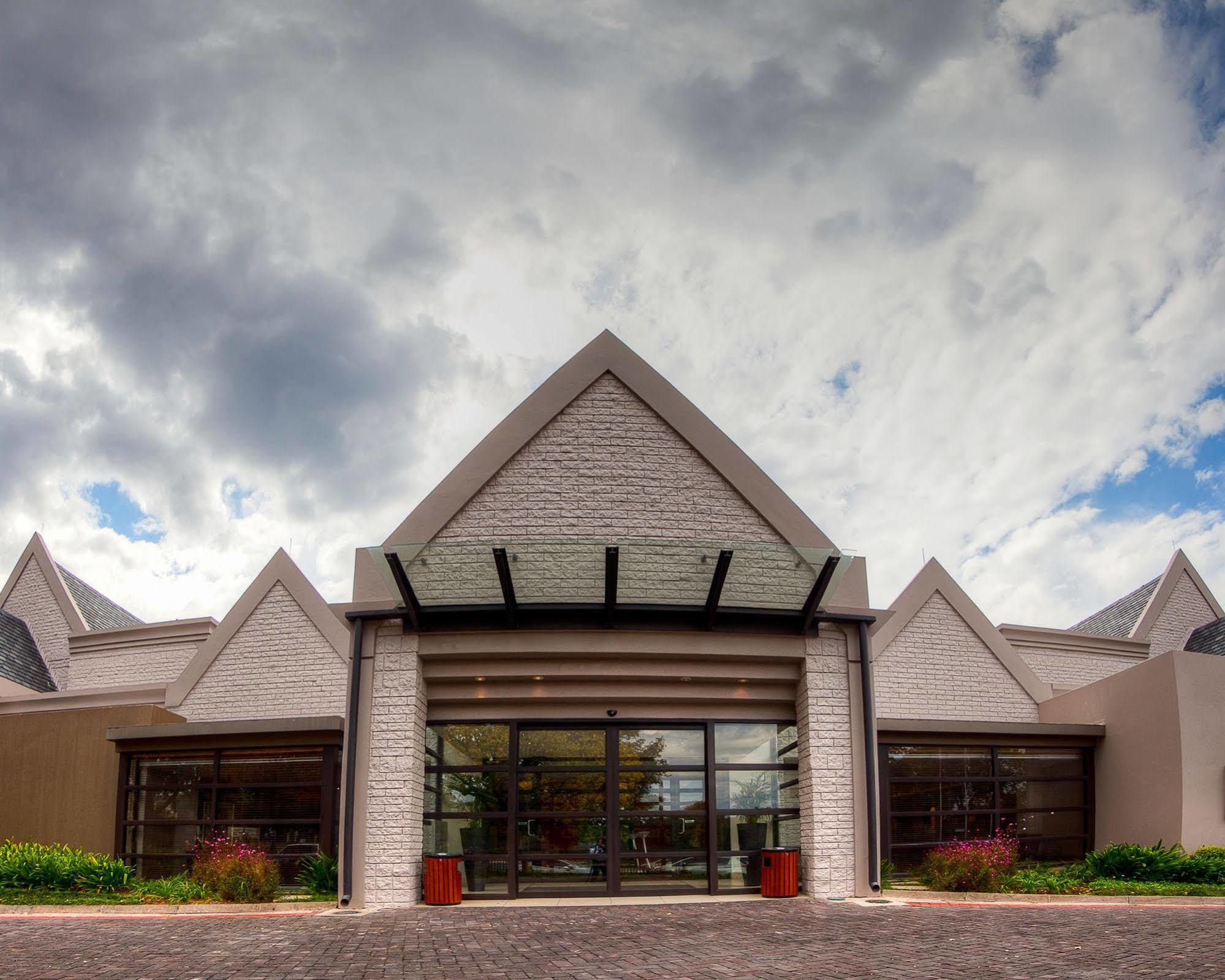 City Lodge Hotel Sandton, Katherine Street Γιοχάνεσμπουργκ Εξωτερικό φωτογραφία